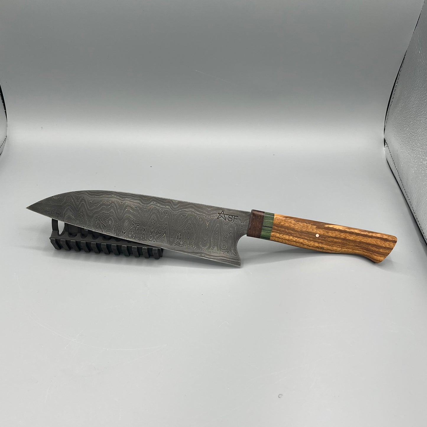 1440 Layer Modified Ladder Pattern Damascus 8.5" Chef